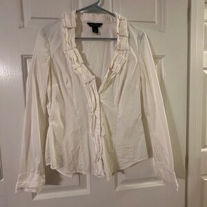 White House Black Market Cream Ruffled Long Sleeve Blouse